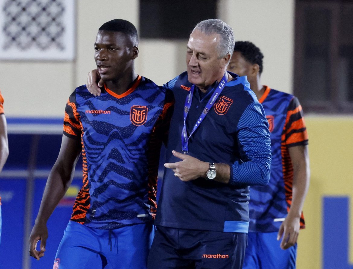 Rangers eyeing William Pacho swoop