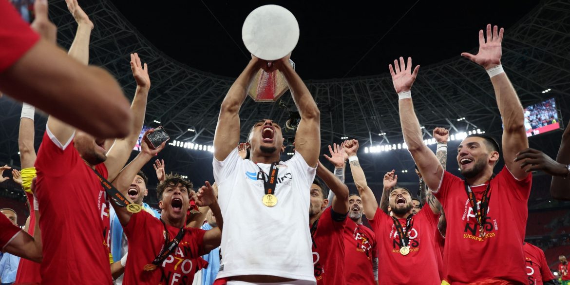 Aston Villa considering move to sign "great" Serie A winner alongside Bade